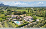 Maison à louer à Eygalières — Vue montagne — photo 1