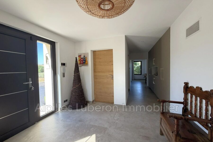 Maison à louer à Eygalières — Vue montagne — photo 11