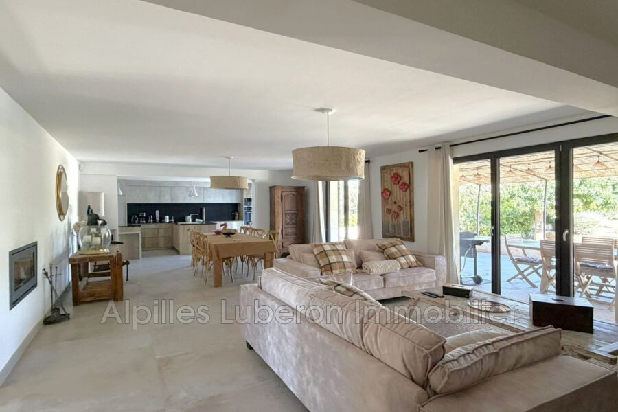 Maison à louer à Eygalières — Vue montagne — photo 20