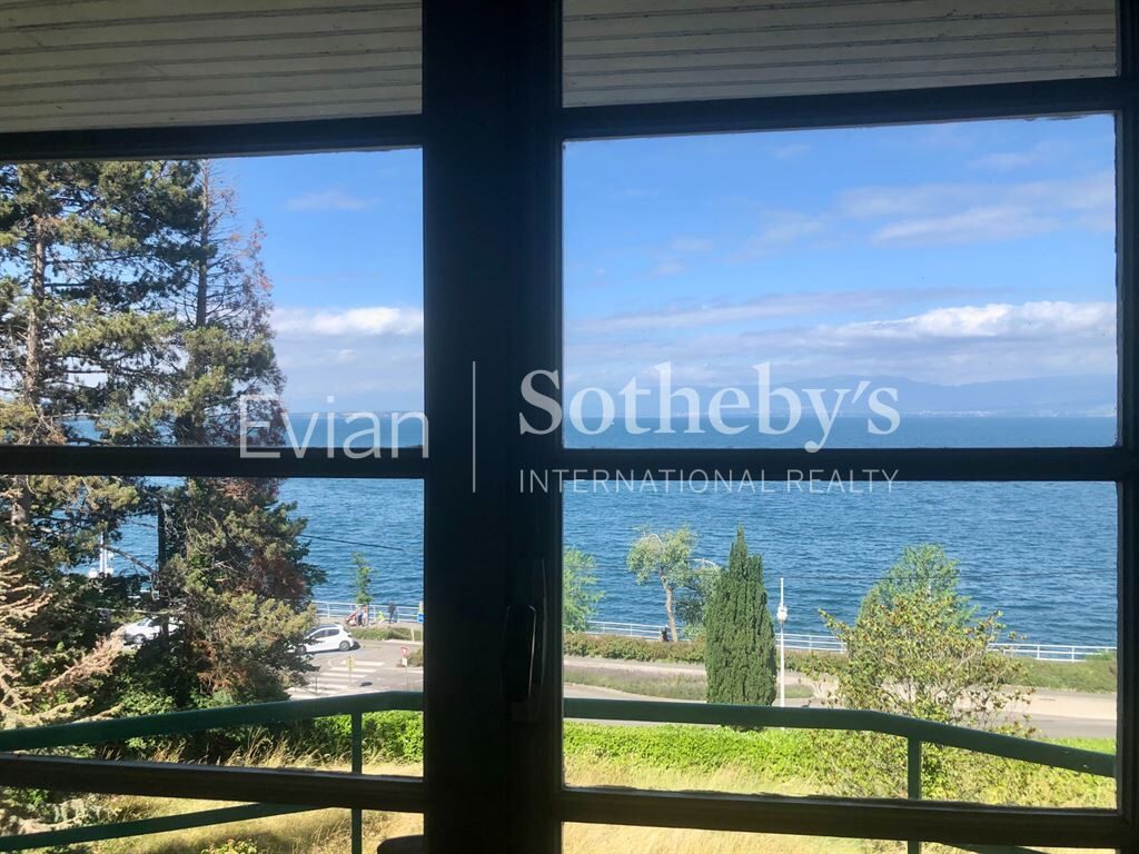 THONON PORT MAISON DE CARACTERE – 8 pièces – 4 chambres – 120 m²