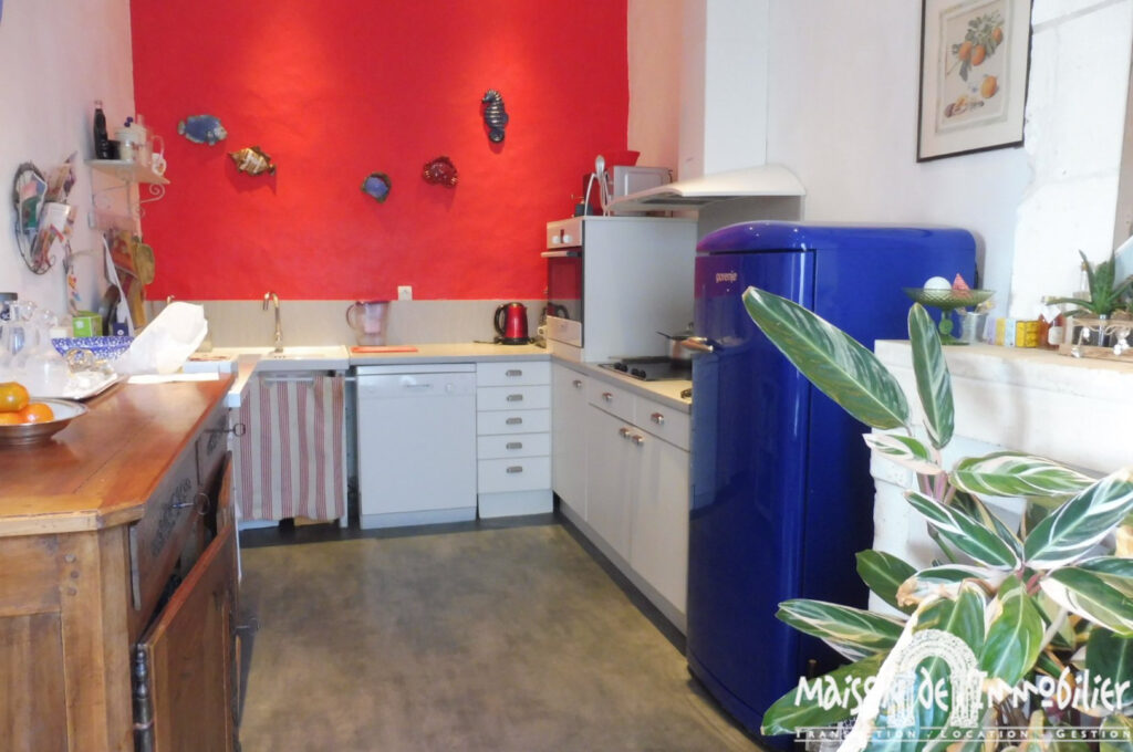 MAISON BOURGEOISE FACE MER – 10 pièces – 6 chambres – 161 m²