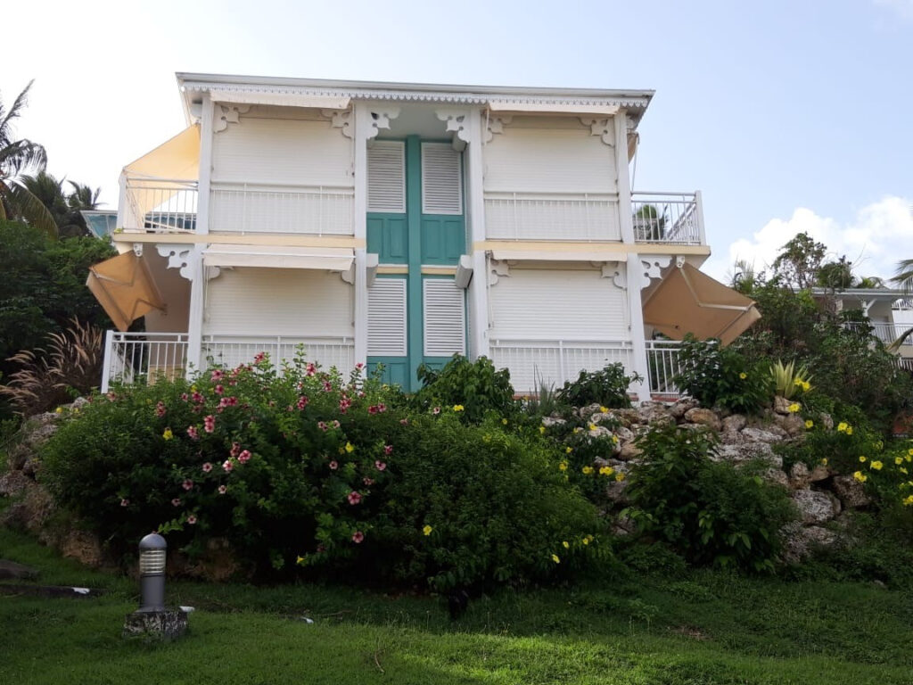 Appartement VUE MER Anse des Rochers – 1 chambre – 1 voyageur – 34 m²