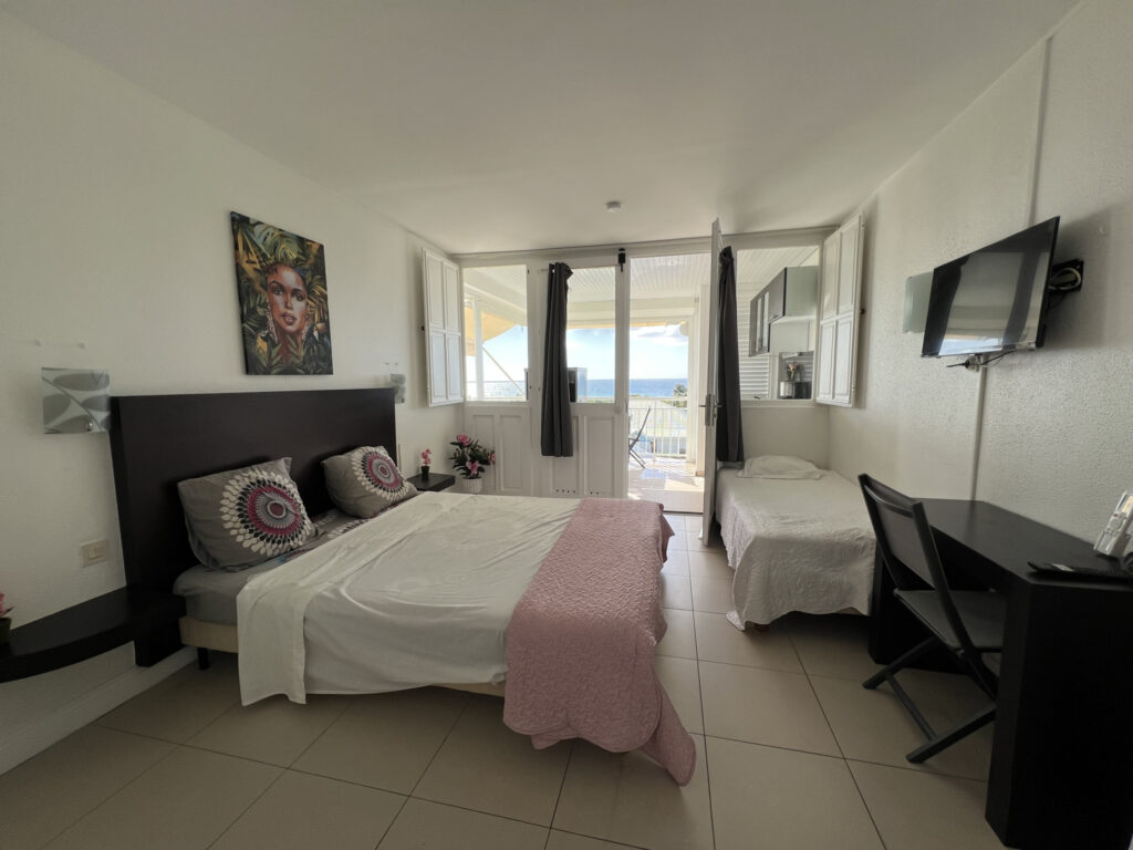 Appartement VUE MER Anse des Rochers – 1 chambre – 1 voyageur – 34 m²
