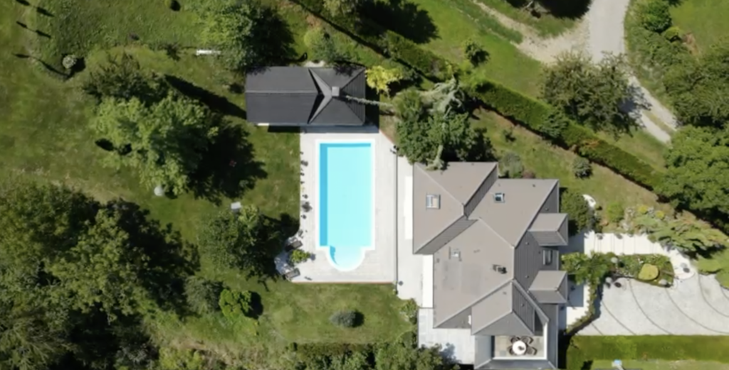 Magnifique Villa dans une oasis – 9 pièces – 4 chambres – 226 m²