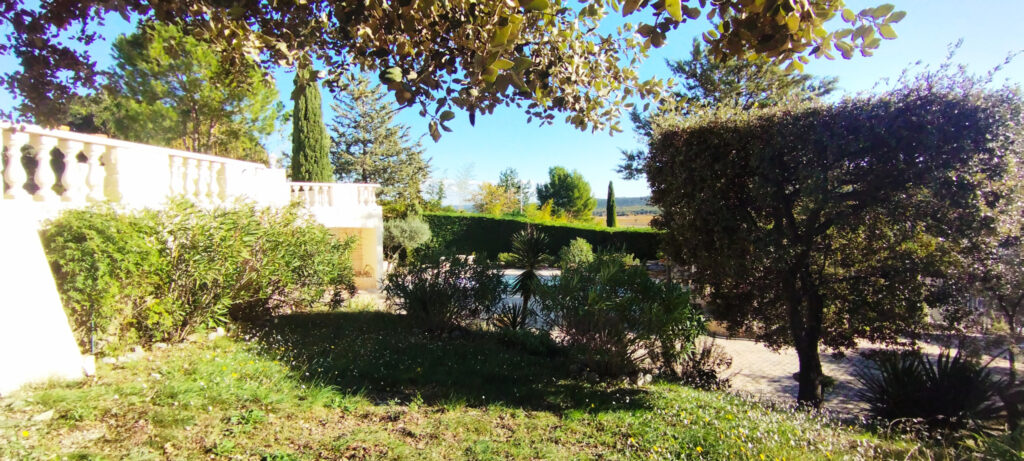 VILLA D&rsquo; ARCHITECTE 190M2  VUE EXCEPTIONNELLE – 5 pièces – 4 chambres – 190 m²