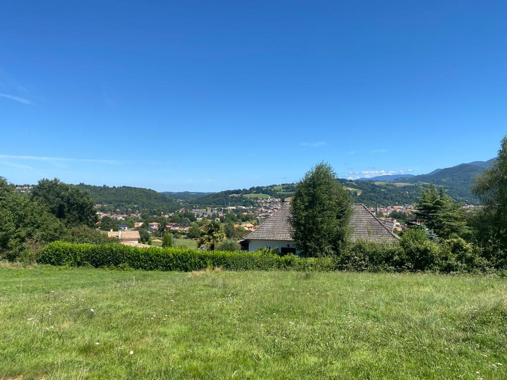 Grand terrain de 2061m2 à Saint-Girons  – 2061 m²