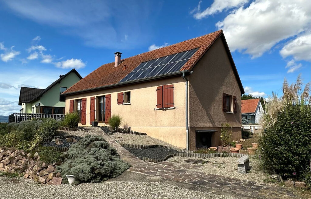 RARE MAISON IND de PLAIN PIED 90 M2  en IMPASSE et SUPERBE   – 5 pièces – 3 chambres – 89 m²