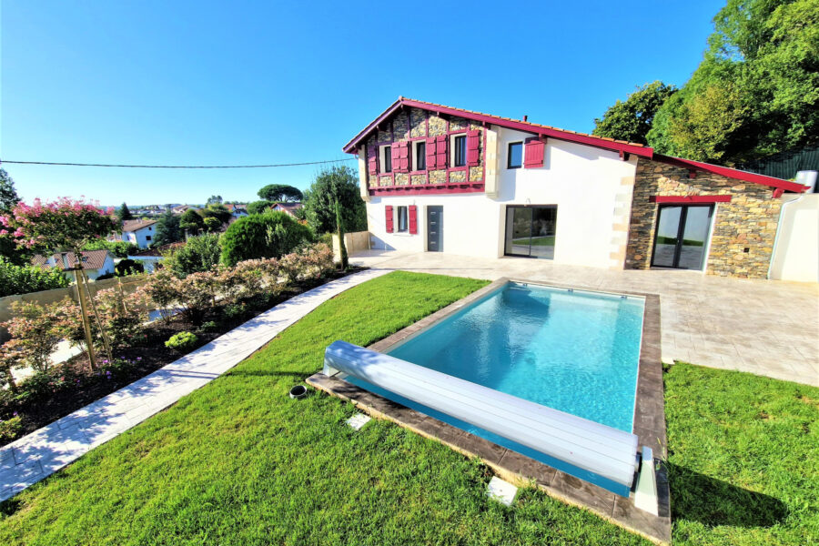 Maison à vendre à Villefranque