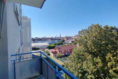 F2 QUAI D ALMA  – 2 pièces – 2 chambres – 57.9 m²