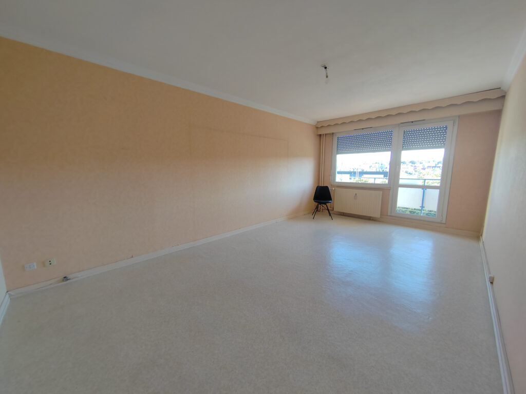 F2 QUAI D ALMA  – 2 pièces – 2 chambres – 57.9 m²