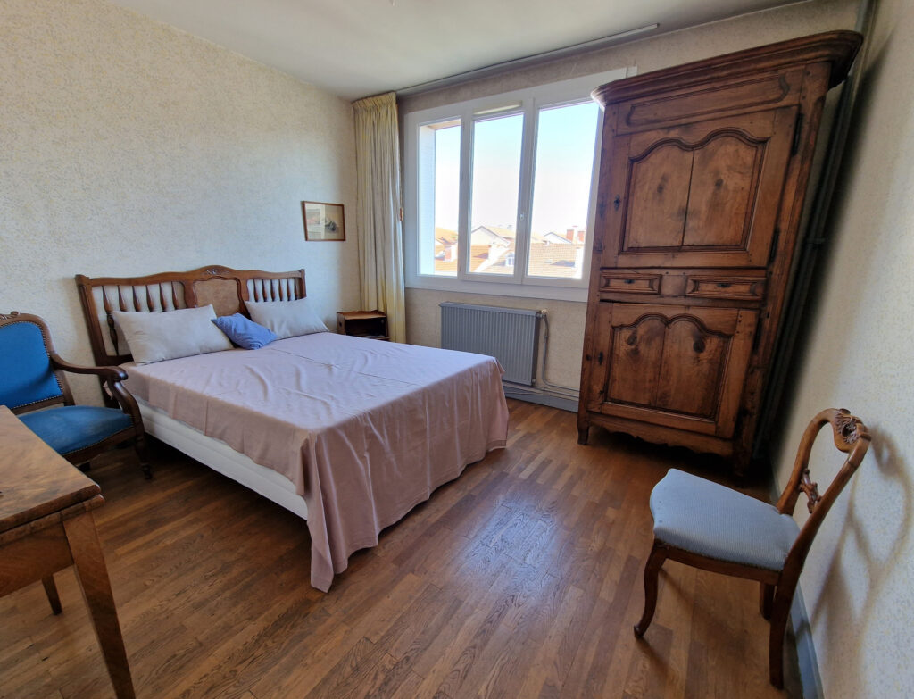 Monplaisir, T5 lumineux avec balcon  – 5 pièces – 3 chambres – 97 m²