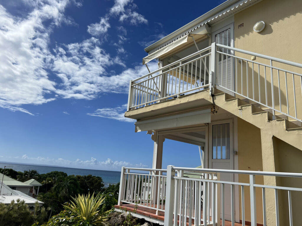 Appartement VUE MER Anse des Rochers – 1 chambre – 1 voyageur – 34 m²