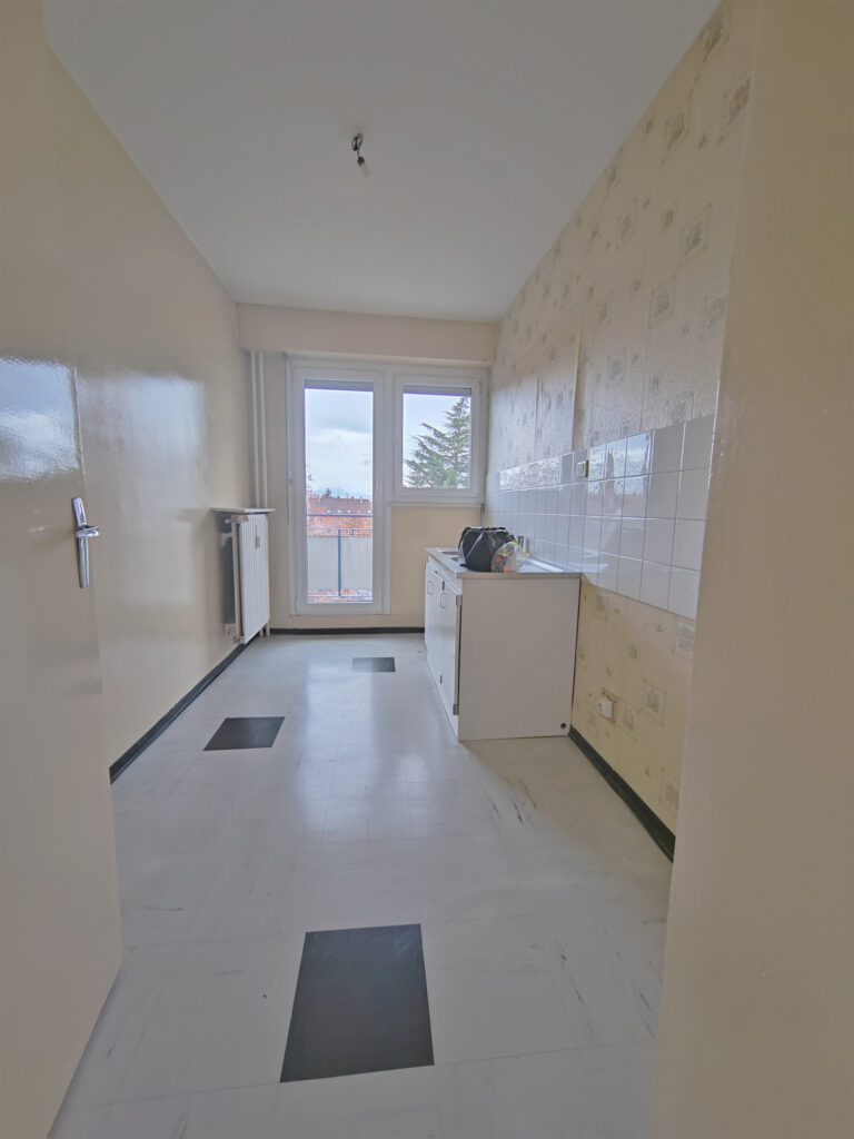 F2 QUAI D ALMA  – 2 pièces – 2 chambres – 57.9 m²