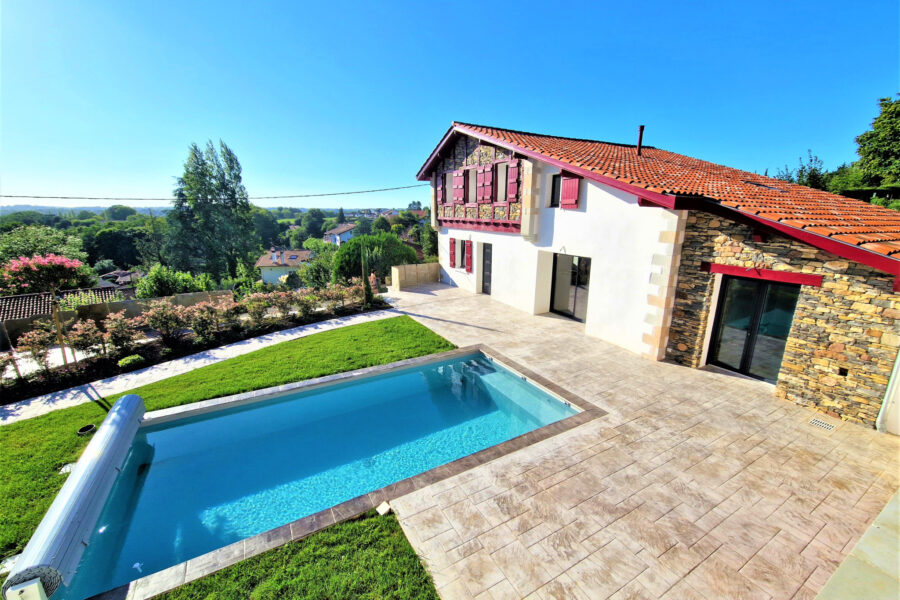 Maison à vendre à Villefranque