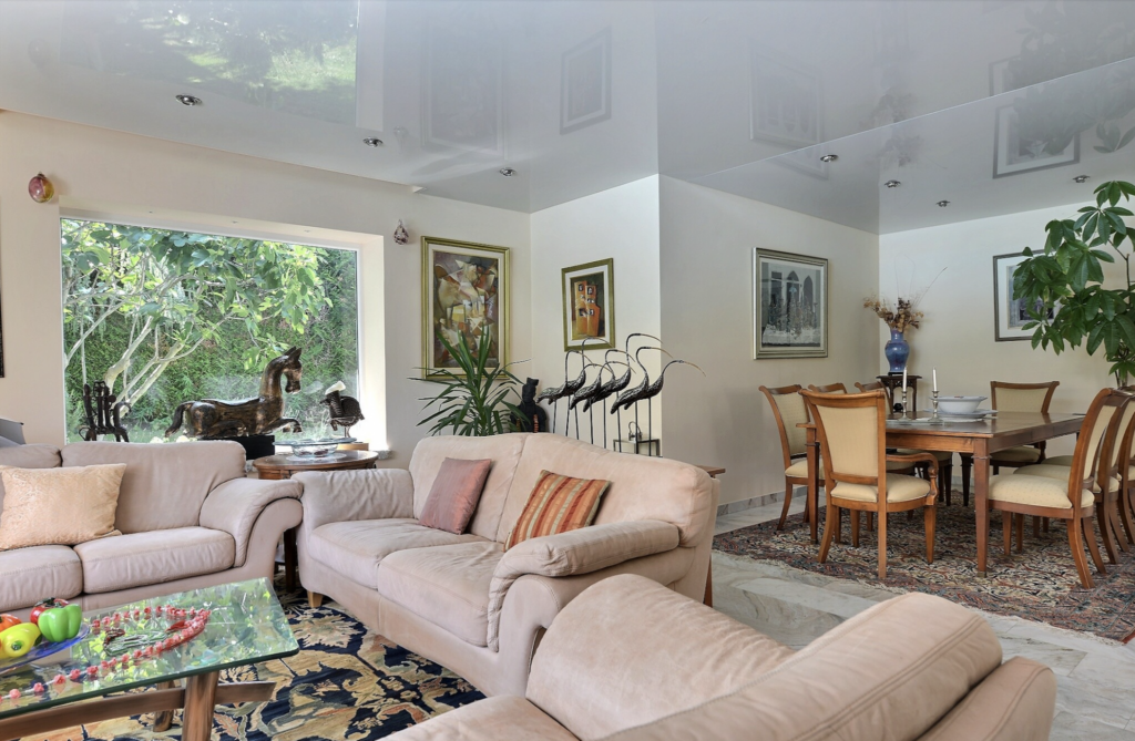 Magnifique Villa dans une oasis – 9 pièces – 4 chambres – 226 m²