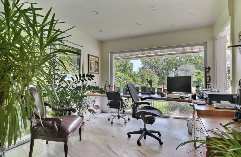 Magnifique Villa dans une oasis – 9 pièces – 4 chambres – 226 m²