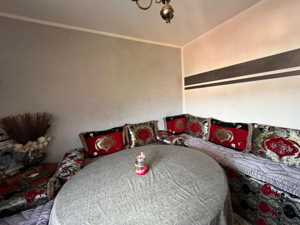 HYPER CENTRE LA TRINITE, 4 pièces d’angle, 77m2, 2 balcons,  – 4 pièces – 3 chambres – 77 m²