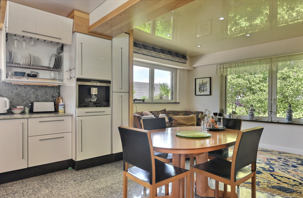 Magnifique Villa dans une oasis – 9 pièces – 4 chambres – 226 m²