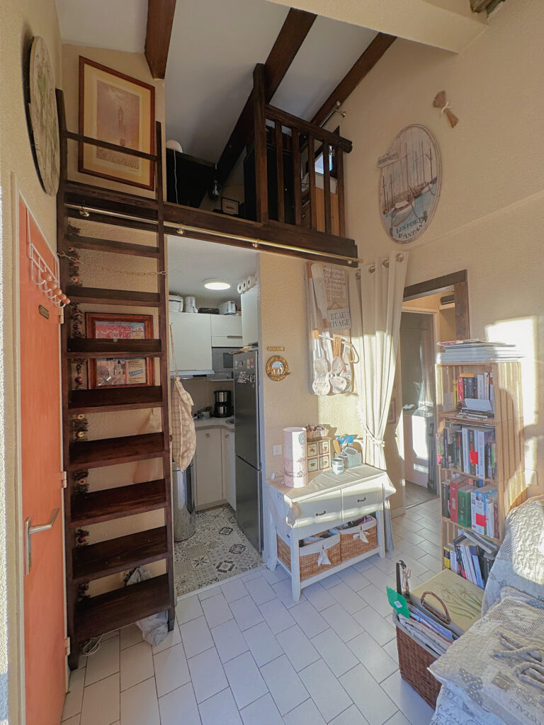 Appartement studio cabine, St Cyprien Plage Front de Mer. – 2 pièces – 1 chambre – 25.75 m²