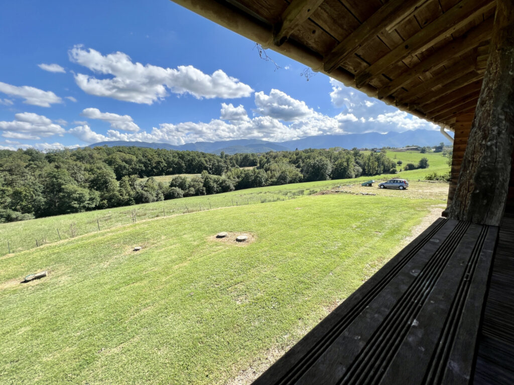 Vue panoramique, sans voisins, 4 chambres, 200m2 – 8 pièces – 3 chambres – 201 m²