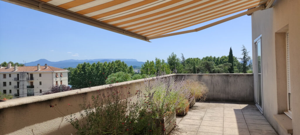 T4 VIAGER OCCUPÉ BOUQUET SANS RENTE – 4 pièces – 3 chambres – 98 m²