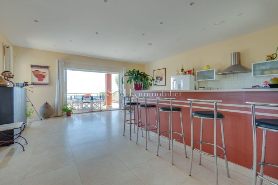 Maison à vendre à Sainte-maxime
