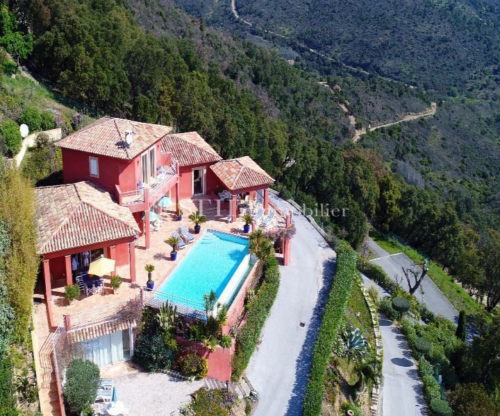 Maison à vendre à Sainte-maxime