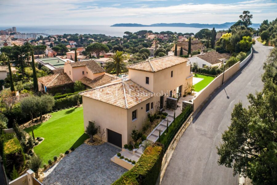 Maison à louer à Sainte-Maxime