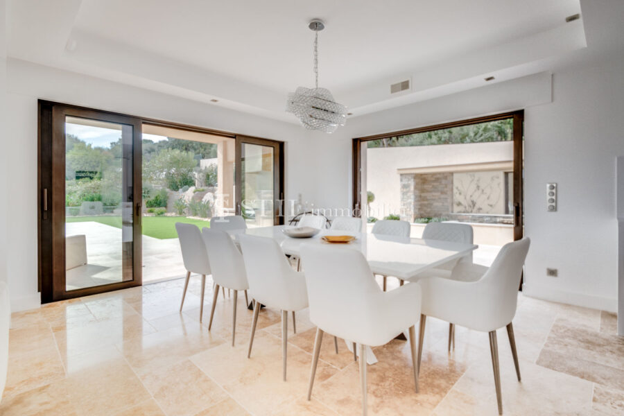 Maison à louer à Sainte-Maxime