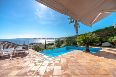 location villa 5 Pièce(s) – 5 pièces – 4 chambres – 200.00 m²