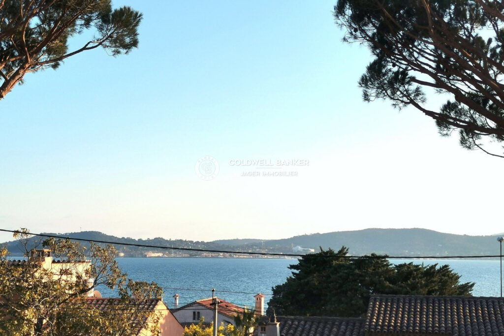 Sainte-Maxime – Projet villa contemporaine à pieds de la plage – 6 pièces – 4 chambres – 260.00 m²