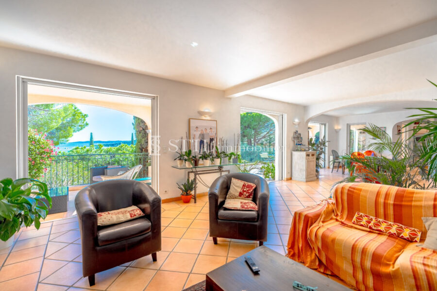 Maison à vendre à Sainte-maxime