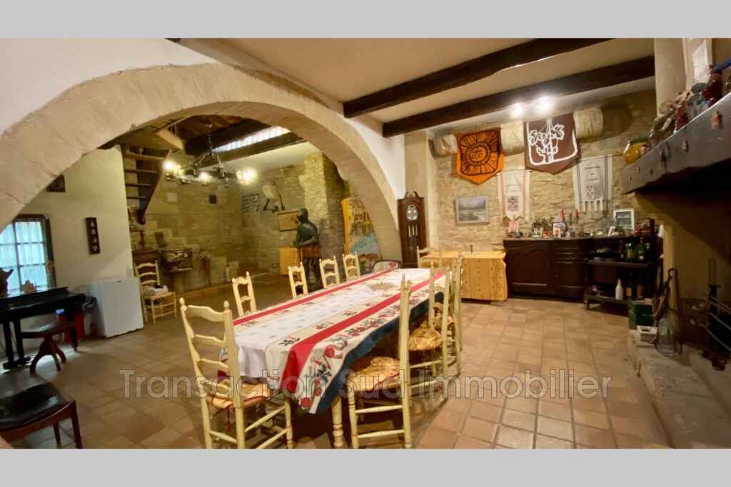 vente maison de caractère 11 Pièce(s) – 11 pièces – 7 chambres – 282.00 m²