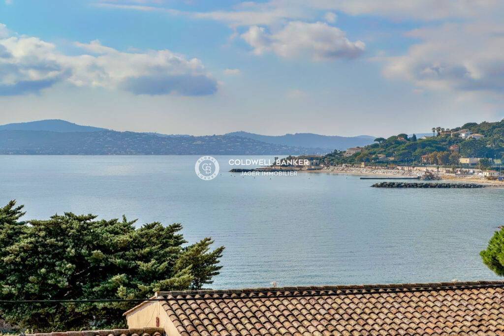 Sainte-Maxime – Projet villa contemporaine à pieds de la plage – 6 pièces – 4 chambres – 260.00 m²