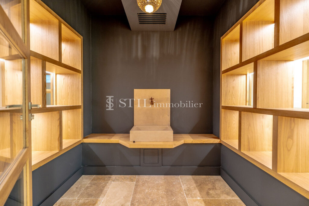 vente villa 5 Pièce(s) – 5 pièces – 4 chambres – 391.00 m²