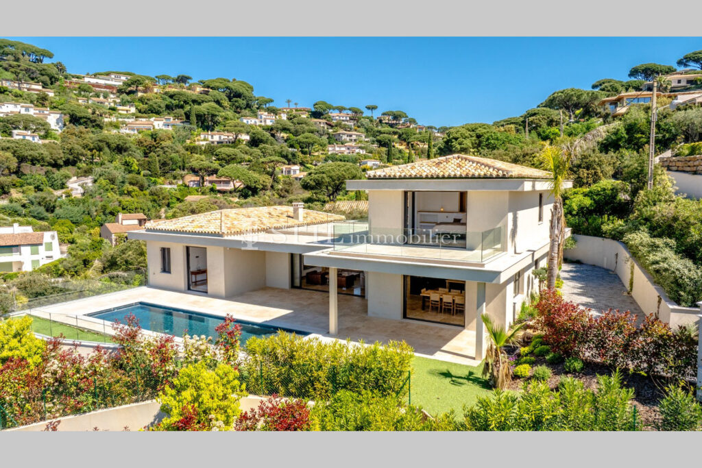 vente villa 5 Pièce(s) – 5 pièces – 4 chambres – 391.00 m²