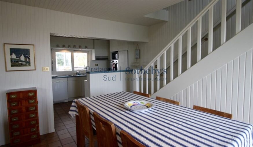 EXCLUSIVITE. Loctudy. Maison de charme avec WIFI, vue sur mer, accès direct privatif à la plage…. – 3 chambres – 6 voyageurs – 120 m²