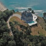 Presqu’île de Crozon. Propriété familiale d’exception avec vue panoramique sur mer… – 14 chambres – 1 voyageur – 600 m²