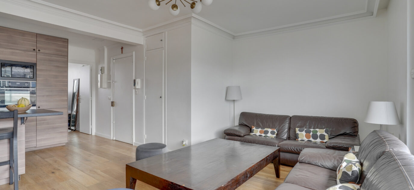 Levallois-Perret – Collange / Front de Seine – Appartement f – 4 pièces – 3 chambres – 98 m²