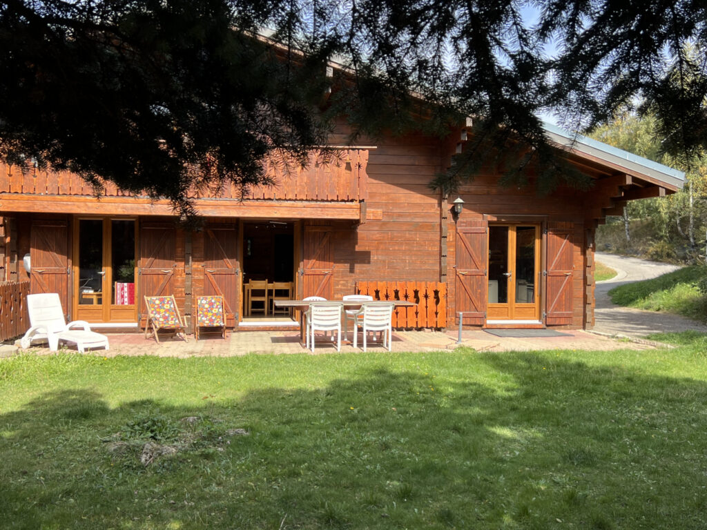 RARE AUX 2 ALPES  – 8 pièces – 5 chambres – 122.5 m²