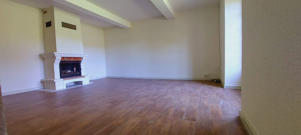 Propriété avec gîte – 9 pièces – 7 chambres – 256 m²