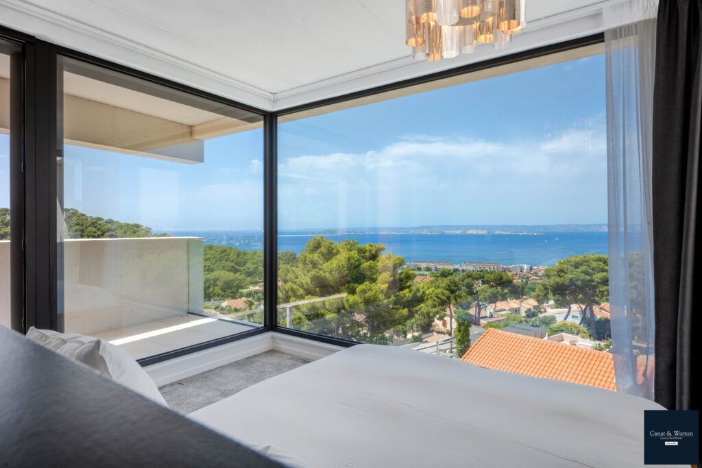 A Vendre, Maison de 213 m2 sur un Terrain d’env 1.000 m2 à M – 5 pièces – 5 chambres – 213 m²