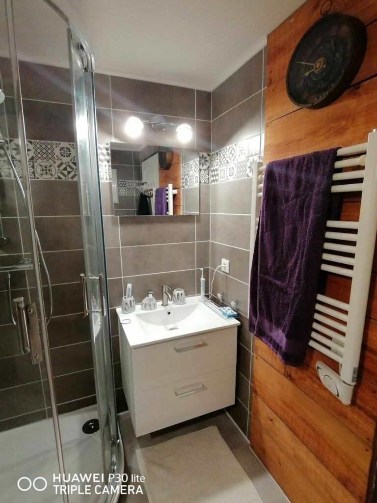 MAISON COUP DE COEUR AU BORD DE L EAU – 5 pièces – 3 chambres – 180 m²