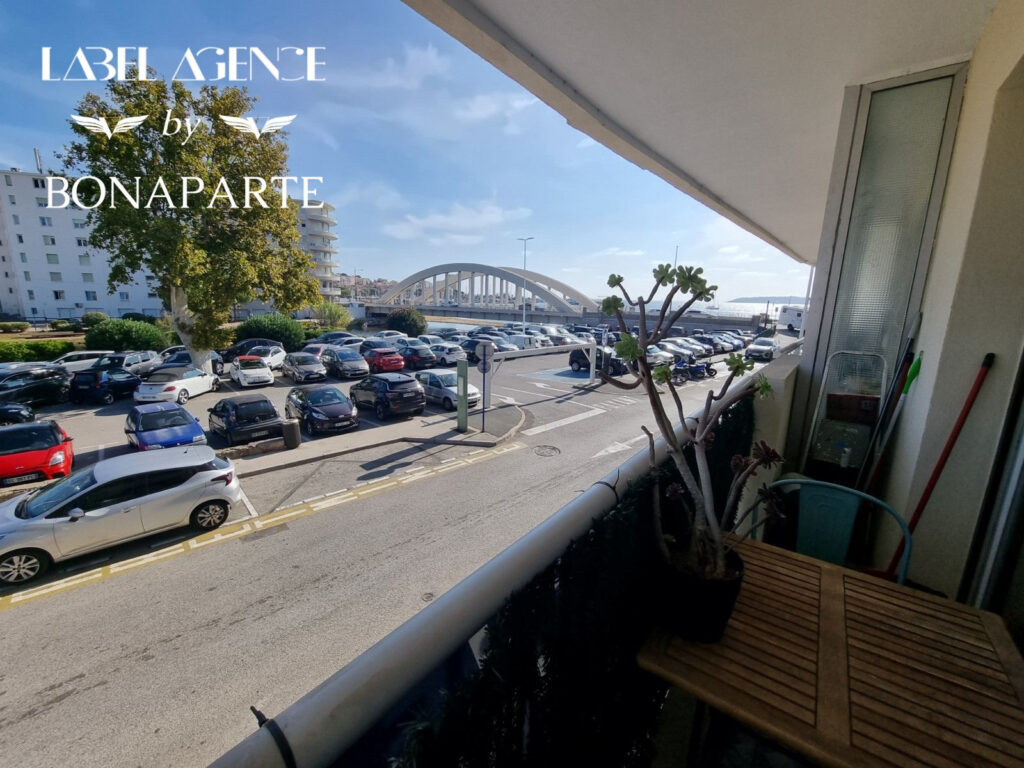 T2 Centre-ville Vue mer – 2 pièces – 1 chambre – 35 m²