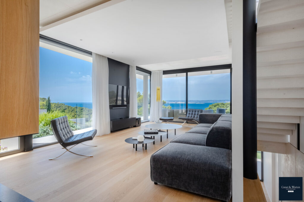 A Vendre, Maison de 213 m2 sur un Terrain d’env 1.000 m2 à M – 5 pièces – 5 chambres – 213 m²