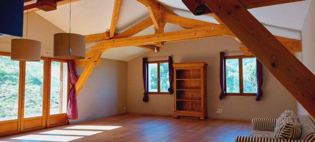 Propriété avec gîte – 9 pièces – 7 chambres – 256 m²