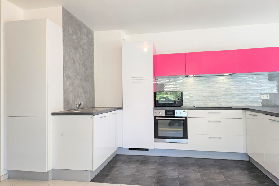 Appartement à vendre à Péron
