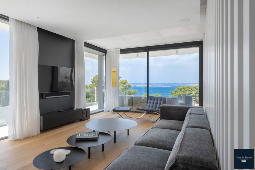 A Vendre, Maison de 213 m2 sur un Terrain d’env 1.000 m2 à M – 5 pièces – 5 chambres – 213 m²