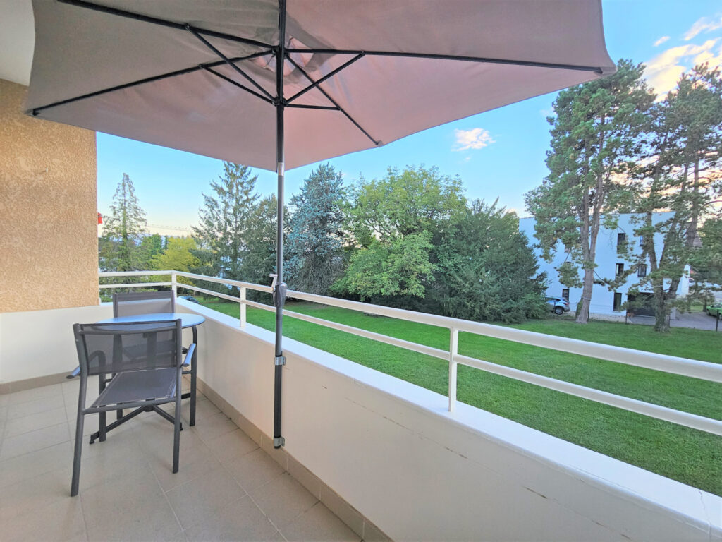 Centre Divonne, charmant T3 de 91m2 avec balcons – 3 pièces – 2 chambres – 91 m²