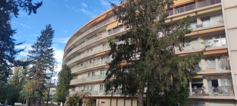 LE PARC SAINT IRENNEE LYON 5 – 2 pièces – 1 chambre – 52 m²